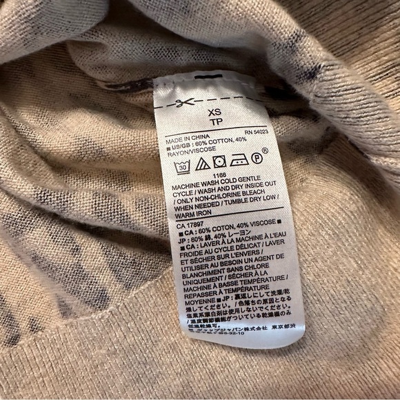 BANANA REPUBLIC leopard print long sleeve sweater size XS (a4 - Picture 6 of 12